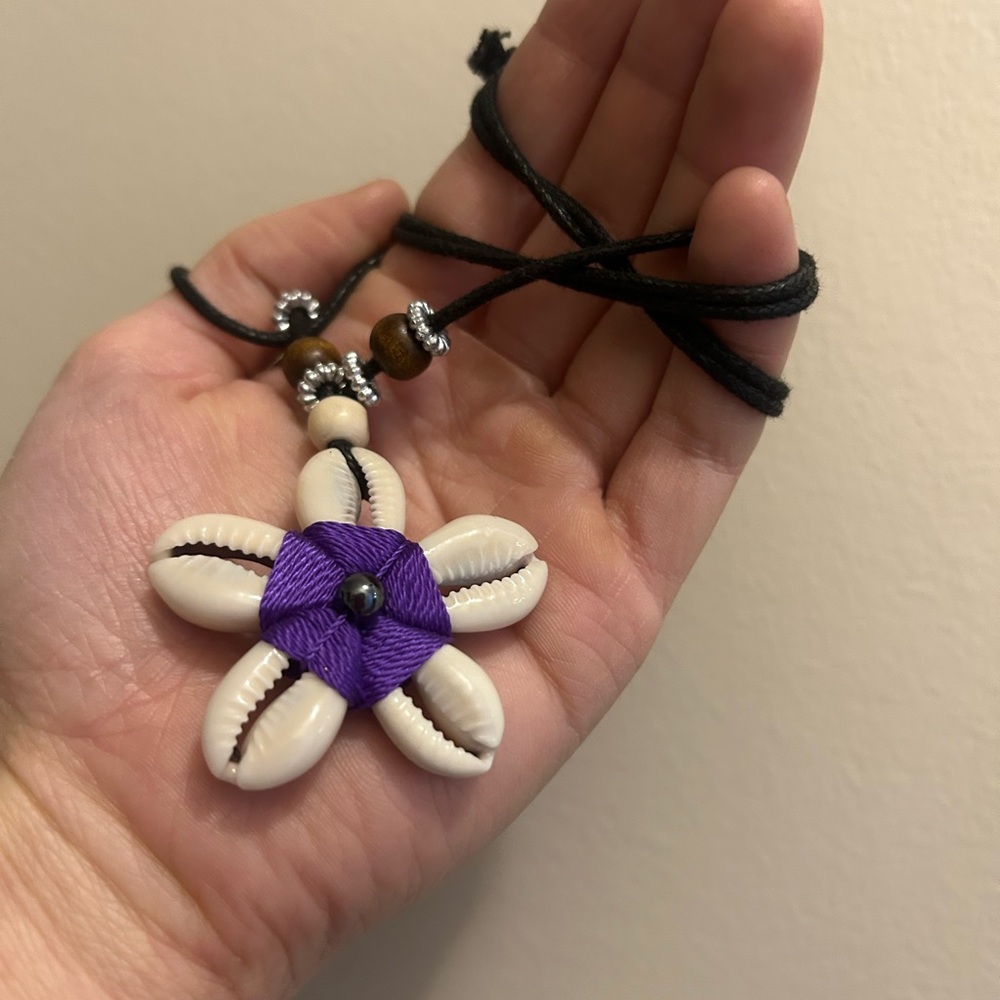 4 For $10- Source Unknown Purple and White Shell Flower Necklace
